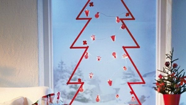 Fönster-dekoration-jul-jul-träd-papper-pyssla