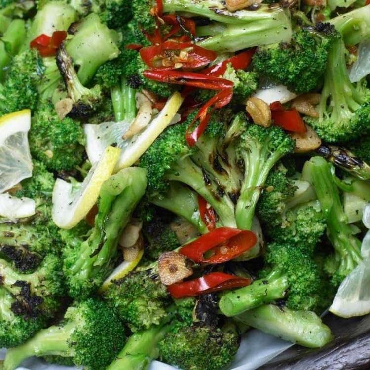 höstrecept-vegetarisk-broccoli-citron-vitlök-chili-snabb