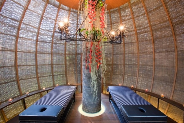 Indigo Pearl thailand massage ligger