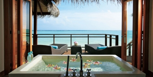 5 -stjärnigt hotell Maldiverna badkar utomhus