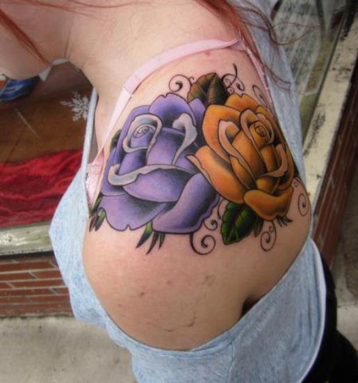 Προσωρινά μεγάλα τριαντάφυλλα τατουάζ για κορίτσια
