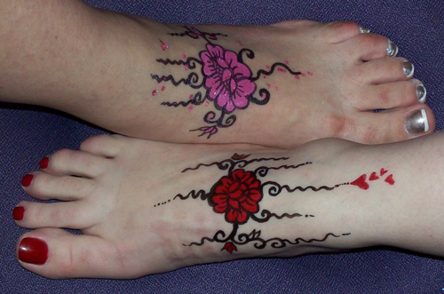 Προσωρινό τατουάζ ποδιών