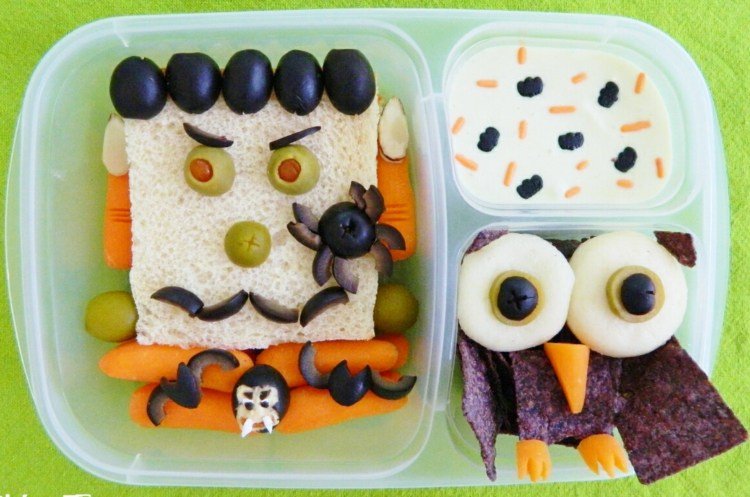 Barn Halloween lunchbox idéer oliv smörgåsar