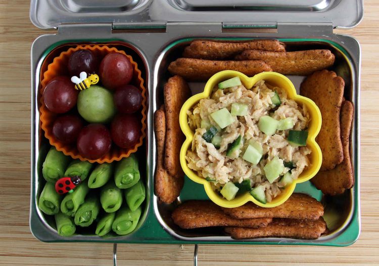 Cool hälsosam lunchlåda Idéer Barn tonfisk gurka kex ärtor