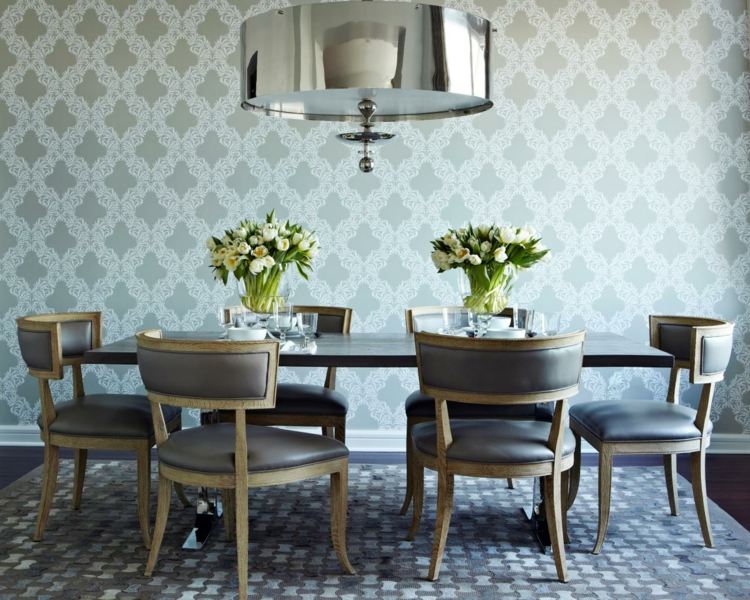 matta matsal grå design stolar läder vägg tapet mönster