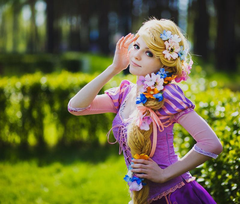 Halloween smink och frisyrer-Rapunzel-Idéer-Sida fläta-blommor