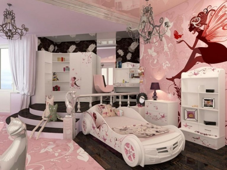 bil spjälsäng flicka rum vit rosa fairy väggmålning
