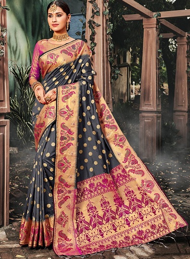 Όμορφο Banarasi Silk Saree