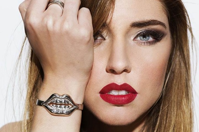 Chiara-Ferragni-läpp-armband-2014-smycken