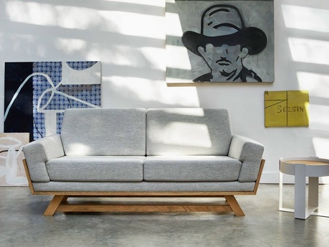 vardagsrum-möbler-modern-caspar-2-sits-soffa-trästomme-David-Schaefer-universo-positivo