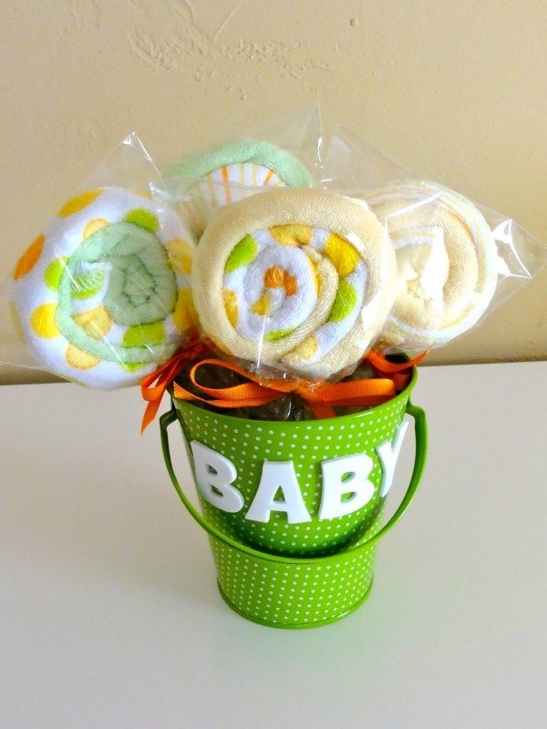 babydusch-gåvor-gör-själv-slickepinnar-tvättdukar
