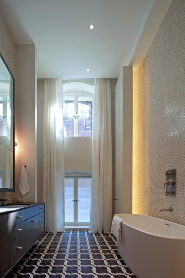 indirekt-belysning-badrum-vägg-dolda effekter