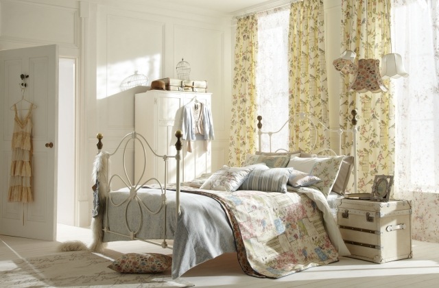 sovrum shabby chic dekor säng metallram