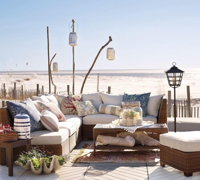 Terrassmöbler utemöbler med en somrig touch av strandstil