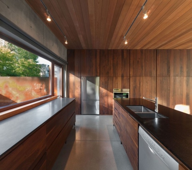 infällda kök design taklampor träpanel vägg design idéer