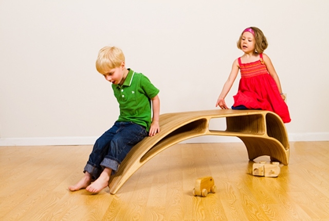 multifunktionella-möbler-barn-vuxna-spelbara-studio