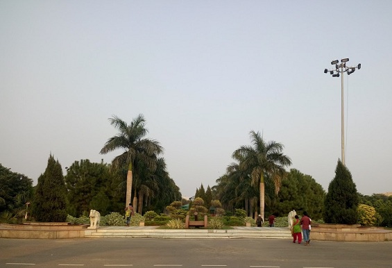 puistot-in-gurgaon-tau-devi-lal-bio-monimuotoisuuspuisto