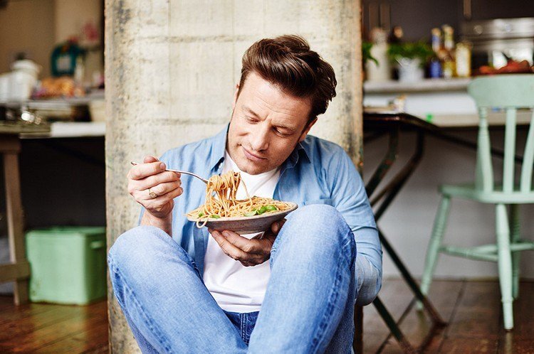 pastarecept Jamie Oliver 15-minuters såser läckra
