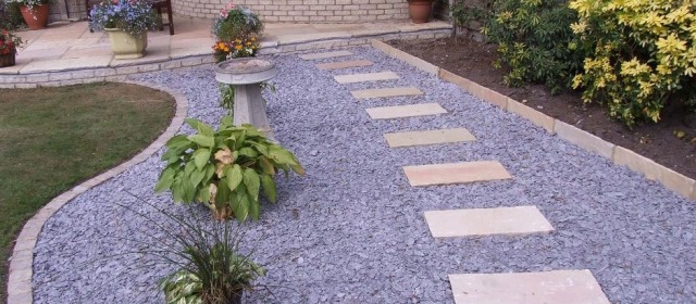 trädgårdsbana design exempel stegplattor grusväxter