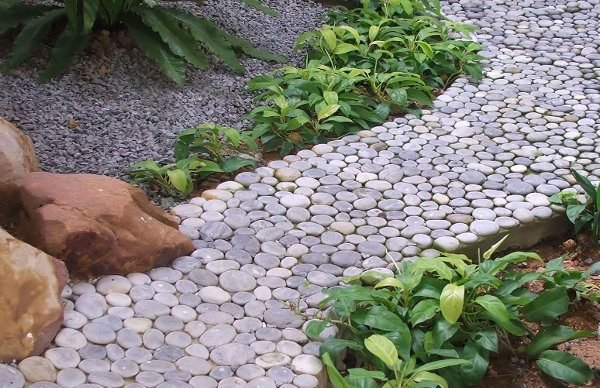 trädgård väg design exempel idéer grus betong stenar