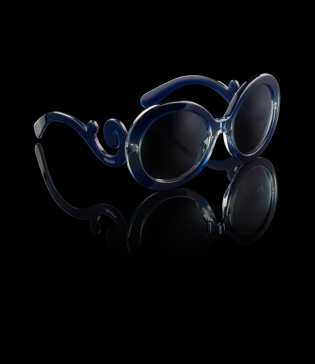 Prada-designer-solglasögon-blå-plast-detaljerade detaljer