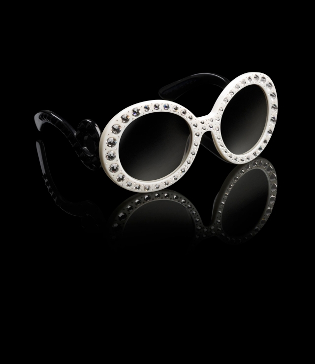 prada-kvinnor-kollektion-vita-glasögon-glasögon-strass-tillbehör