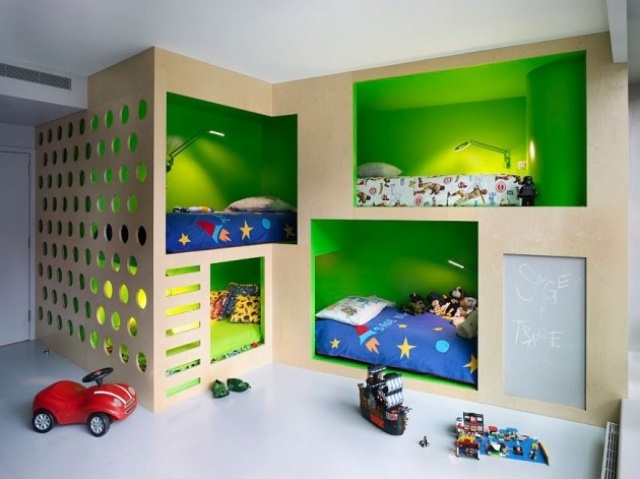 rum-färg-grönt-barnrum-våningssäng-modern-design-barnvänligt