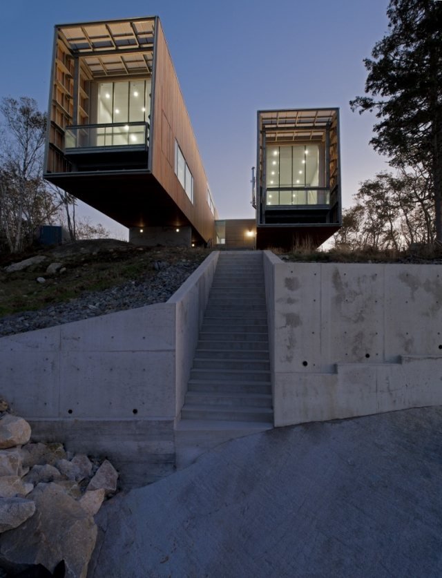 hus bostadsstruktur sluttning vägg betong trappor byggnadsvolym