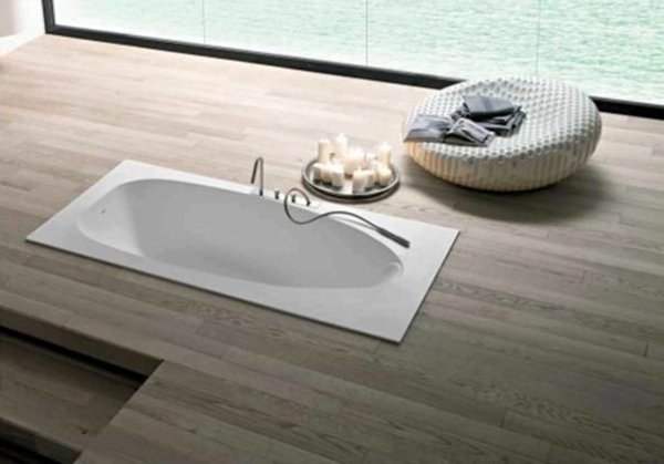 Skapa ett inbyggt badkar vitt oval-modernt badrum