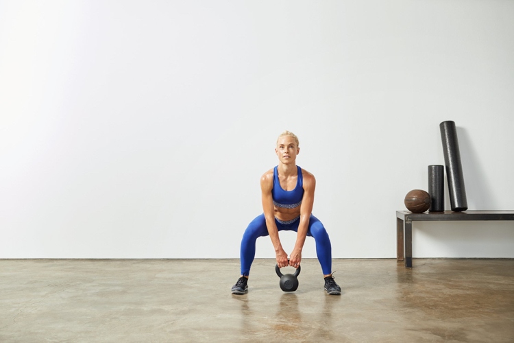 kettlebell-övningar-nybörjare-träning-fitness