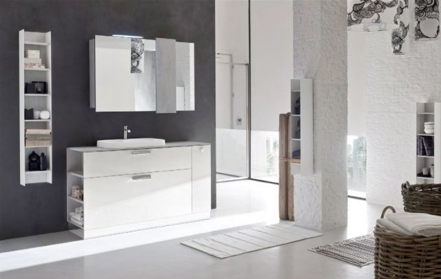 moderna-badrum-möbler-START-fåfänga-skåp-hyllor-vit-spegel skåp