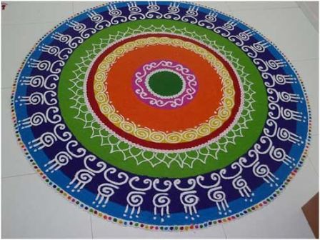 Circle Rangoli Design for Diwali