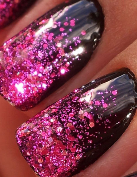Μαύρο και ροζ Glitter Nail Art Design