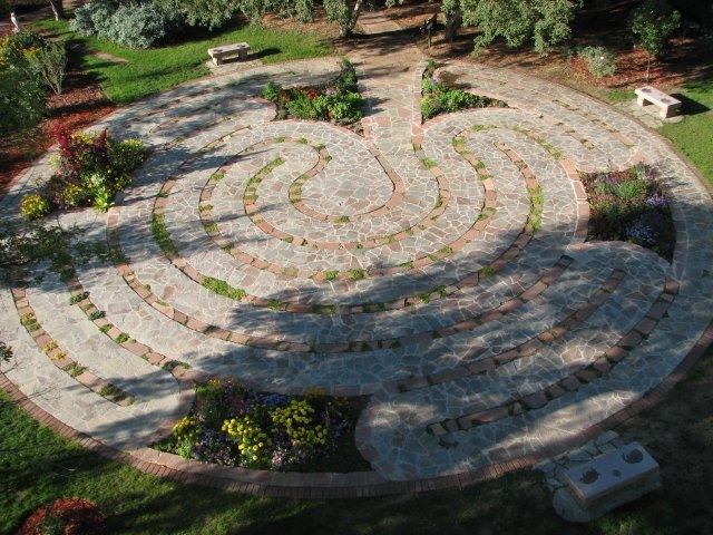 Skapa en labyrint själv stegstenar tegelväxter växter urklipp