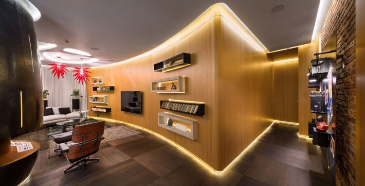 modern-interiör-idéer-vardagsrum-trä-väggbeklädnad-led-belysning