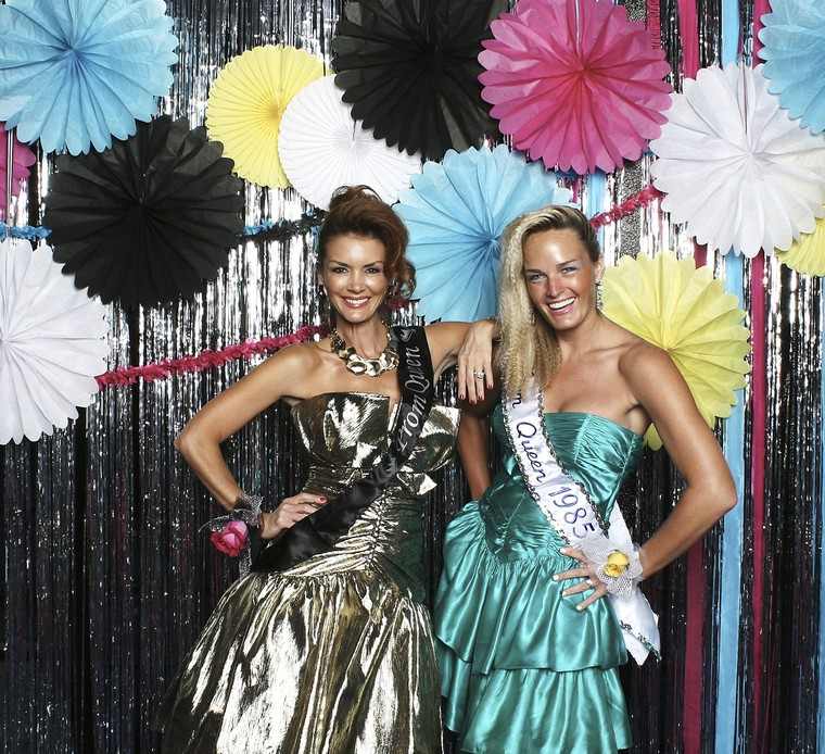 80 -talstema outfit outfit prom styling retro klänning glitter