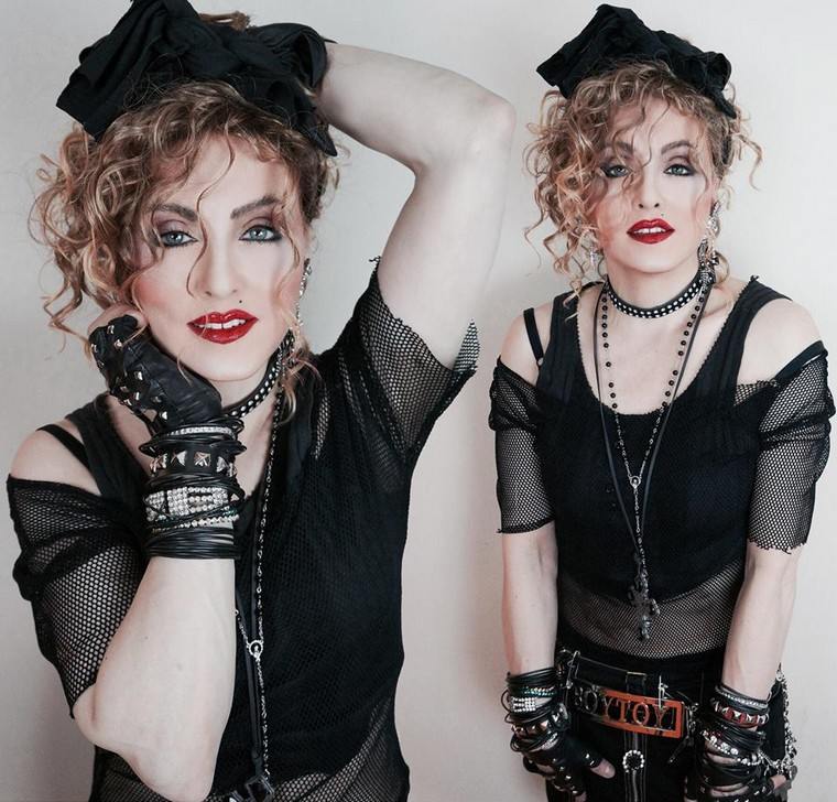 80 -talstema outfit Madonna fishnet blus svart topp