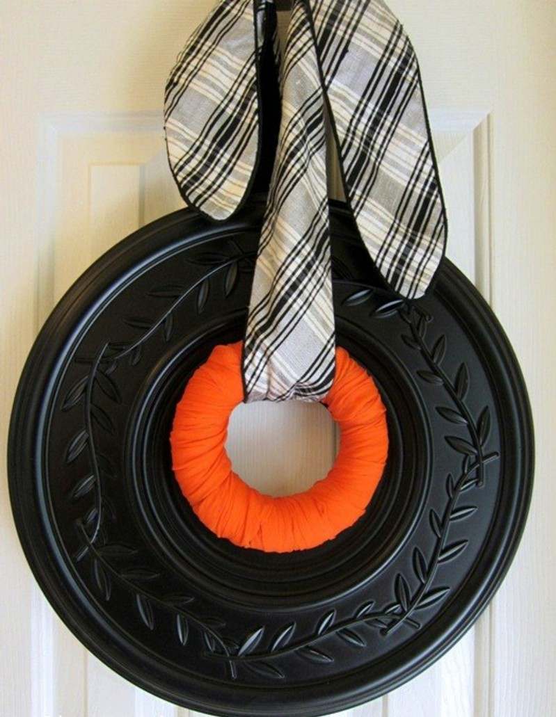 höst dörr krans idéer medaljong filt dekoration svart orange