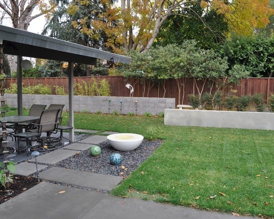 Säkra lutningshållande vägg-betong gräsmatta Trädgårds tips