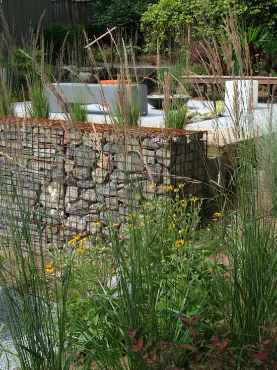 Trädgårdsvägggabioner idéer för effektiva gränser för integritetsskydd