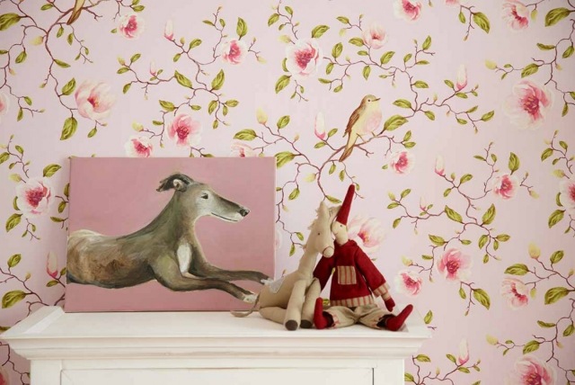 sovrum plantskola dekor flicka rosa grenar blommor sanja