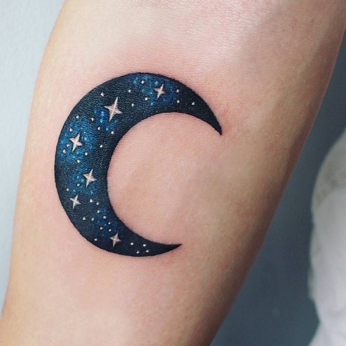 Δημιουργικό τατουάζ Blue Moon