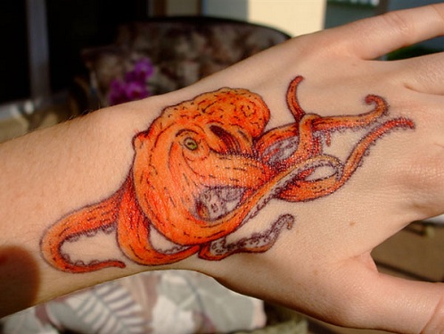 Χταπόδι Πορτοκαλί Σχέδιο Τατουάζ