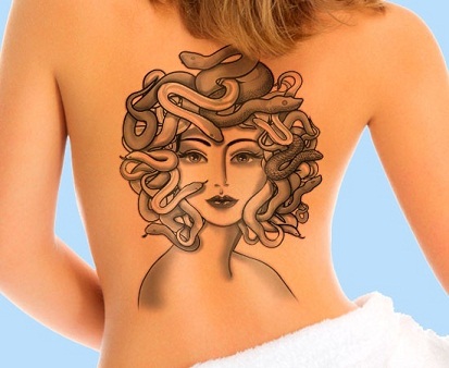 Τα πιο αξιαγάπητα σχέδια τατουάζ Medusa
