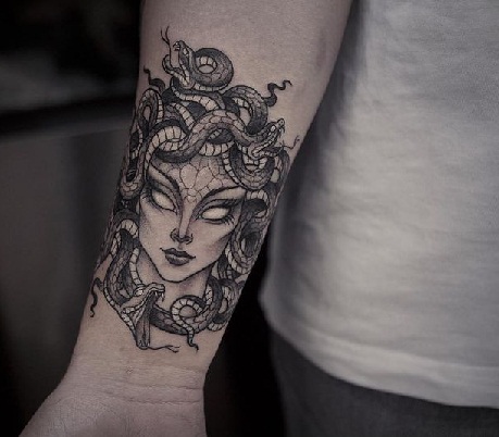 Medusa -ranteen erityiset tatuointimallit