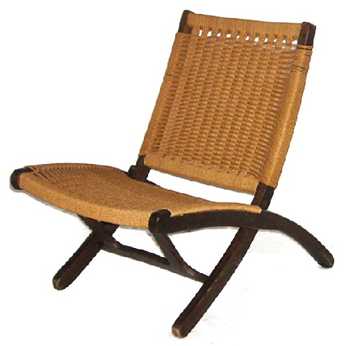 Καρέκλα από γιούτα και ξύλο