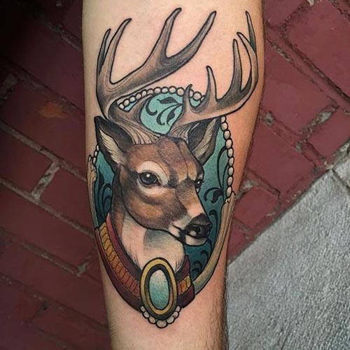 Parhaat Deer Tattoo mallit ja kuvat 3