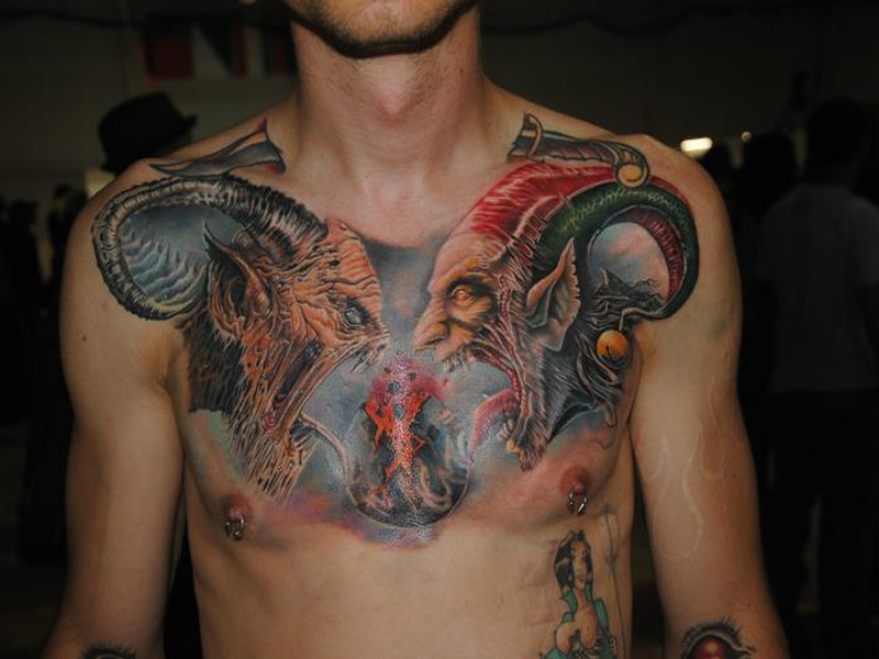 Upeita fantasia -tatuointeja naisille ja miehille