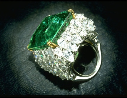 Liitu Emerald Stone