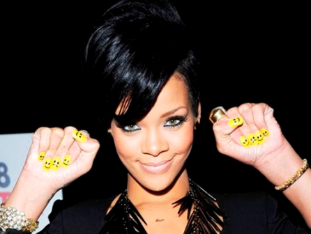Rihannan Smiley Nails